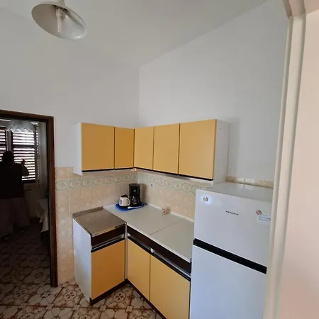 Midsomer Apartament